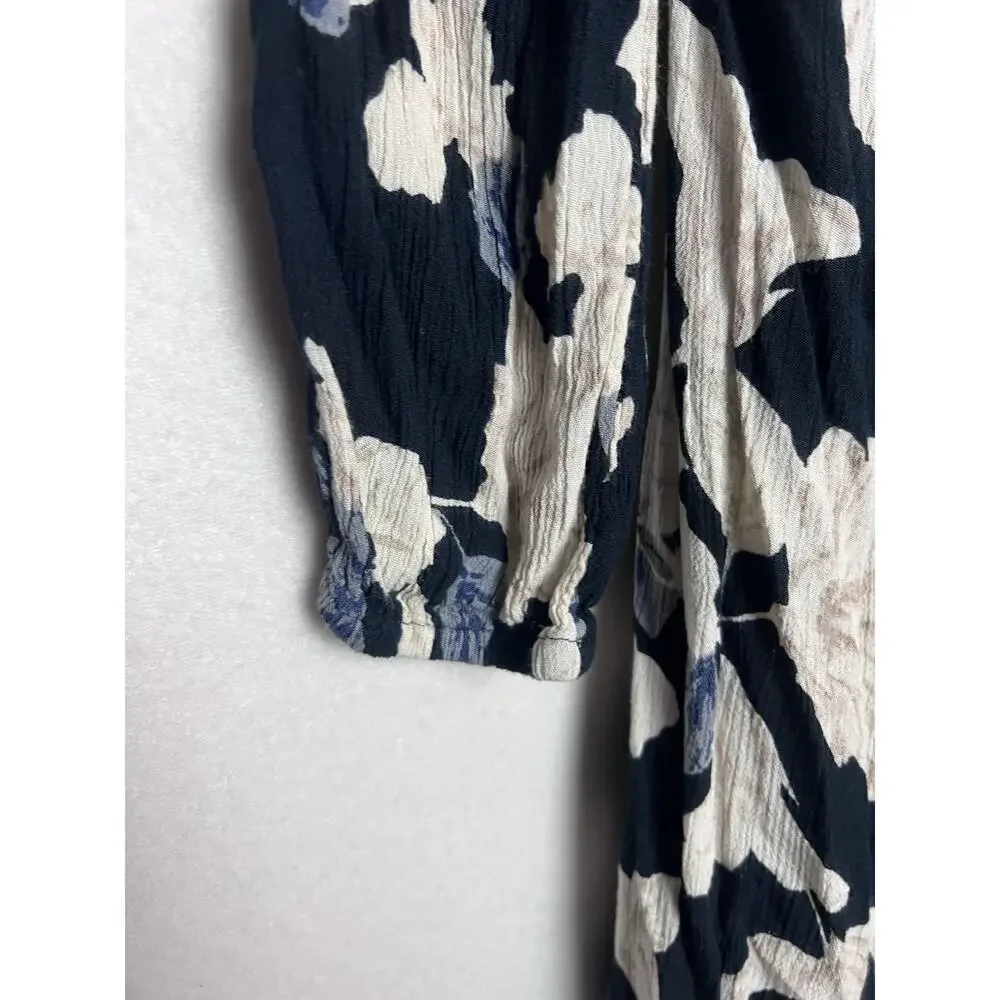 Billabong Women's Floral Wrap Dress Size XS Long Sleeve White Blue Flowers